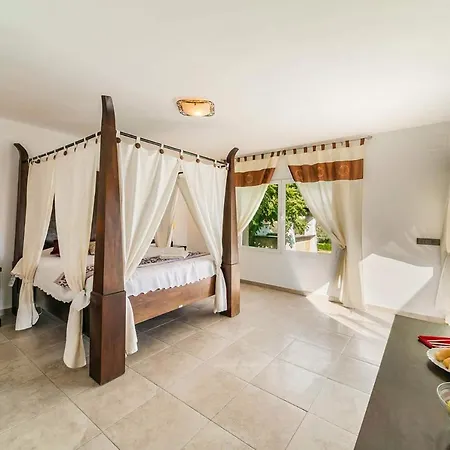 Вилла Silvasol By Хавеа